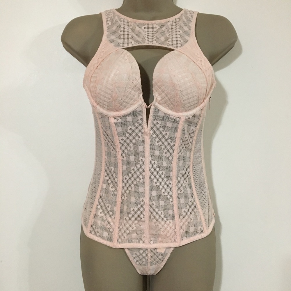 Victoria’s Secret 2 PC Corset with Panty NWT